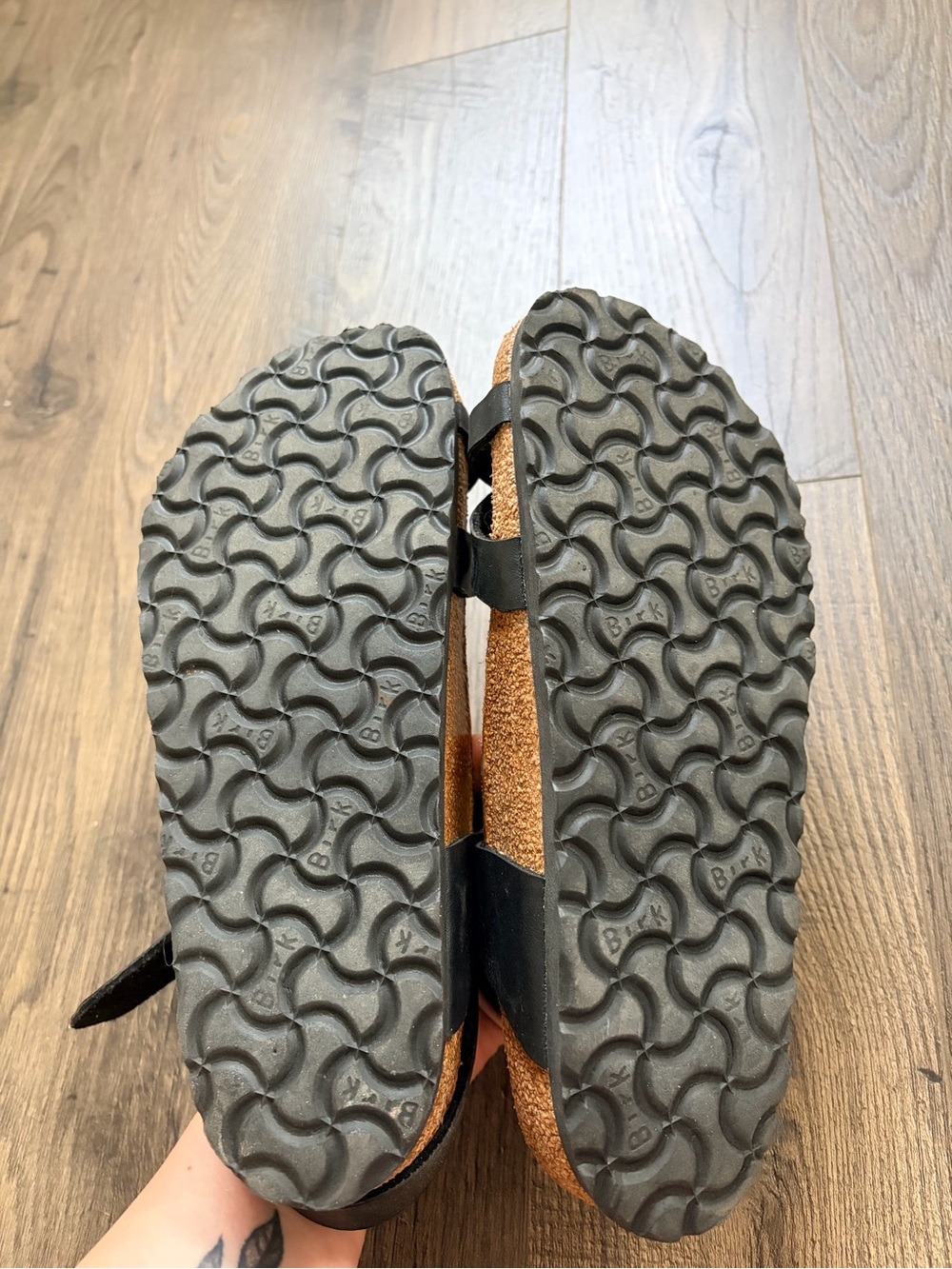 Birkenstock Women's Black Strappy Sandals with Tan Footbed - Yara - Picture 3 of 3